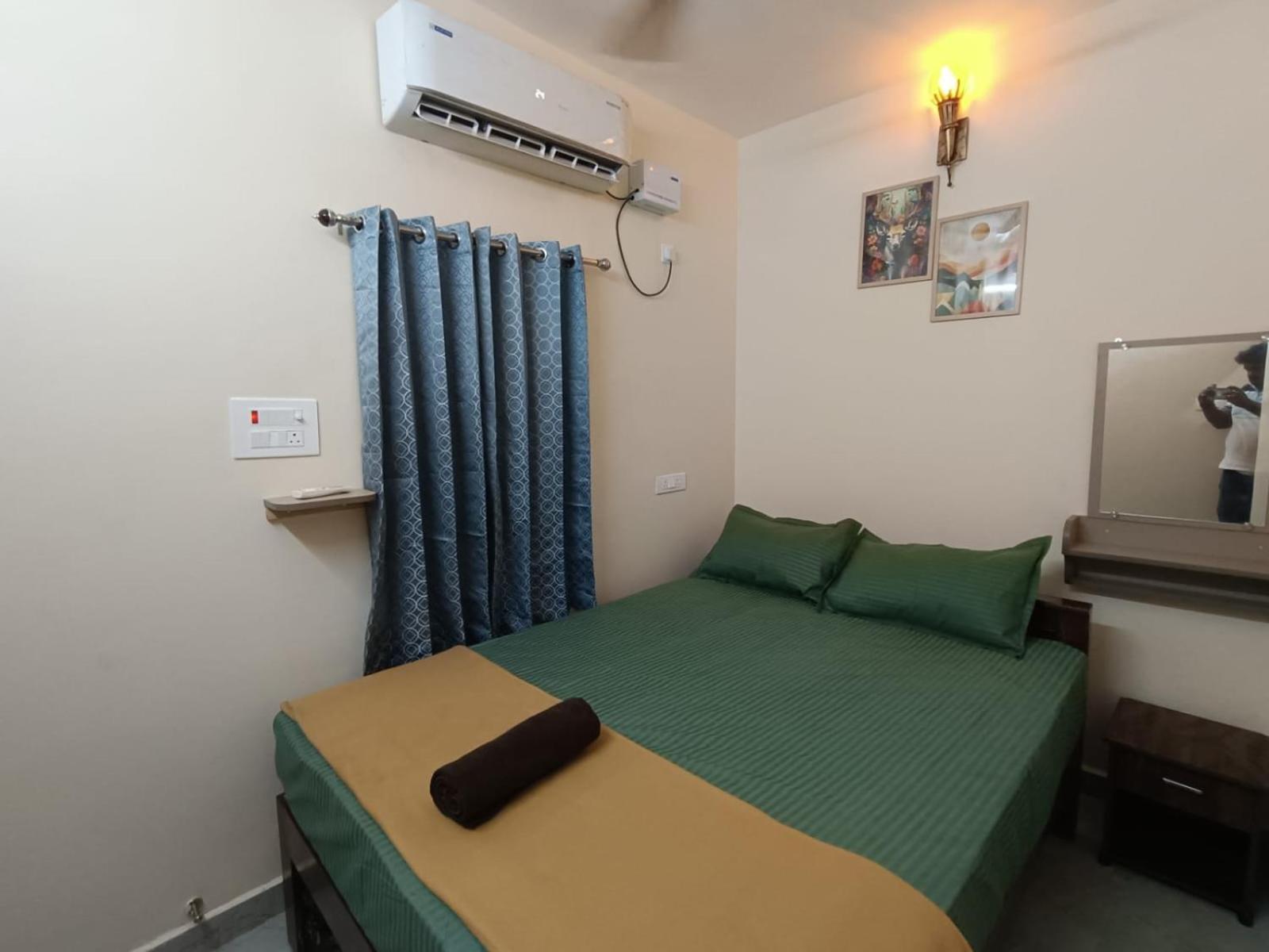Omkara - The Fives Guest House ติรุวันนามาลัย ภายนอก รูปภาพ